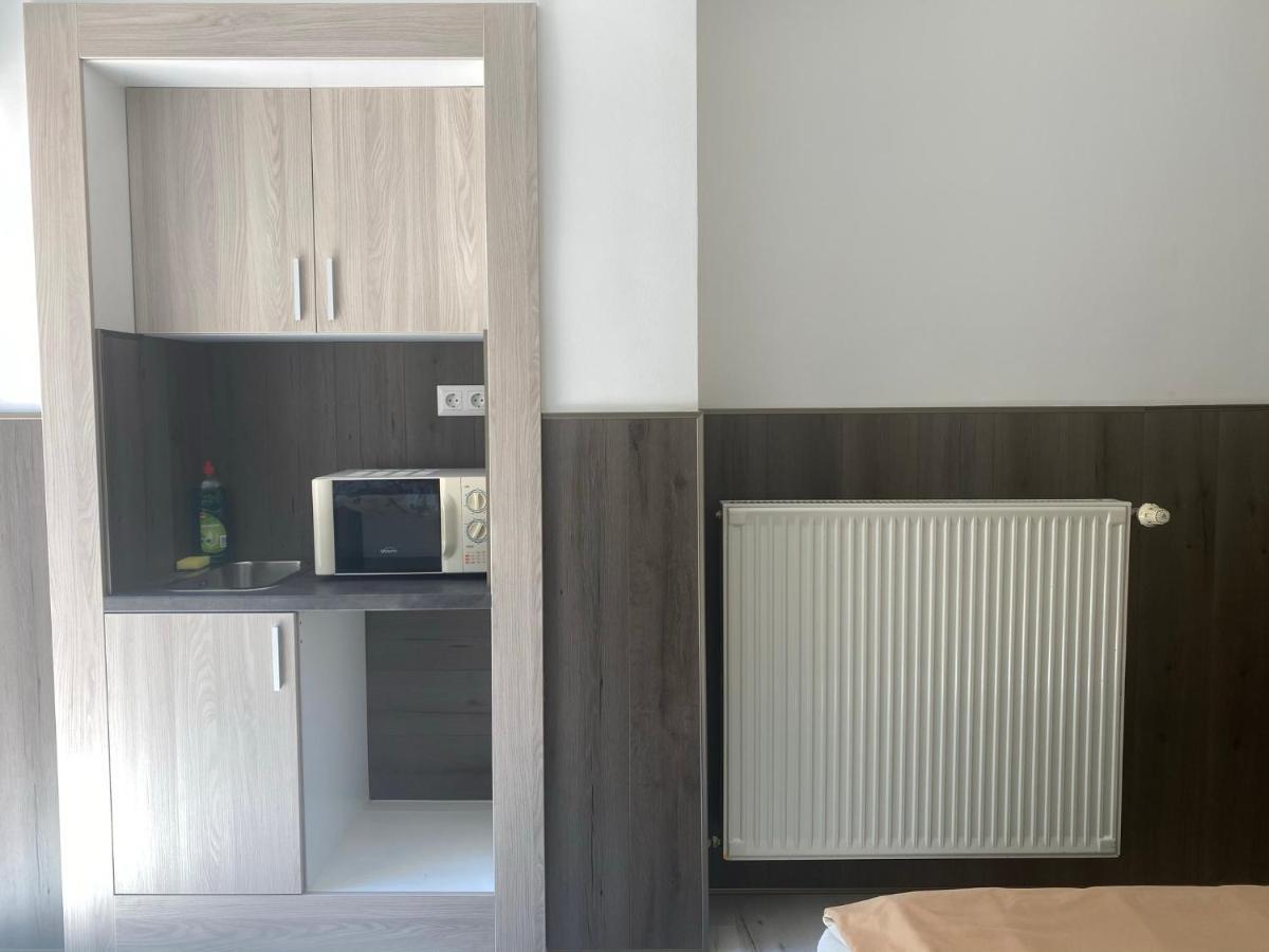 Holiday Apartmanhaz Balatonfured Bagian luar foto