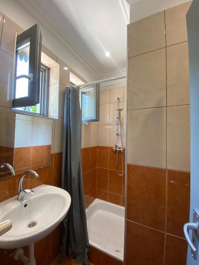 Holiday Apartmanhaz Balatonfured Bagian luar foto