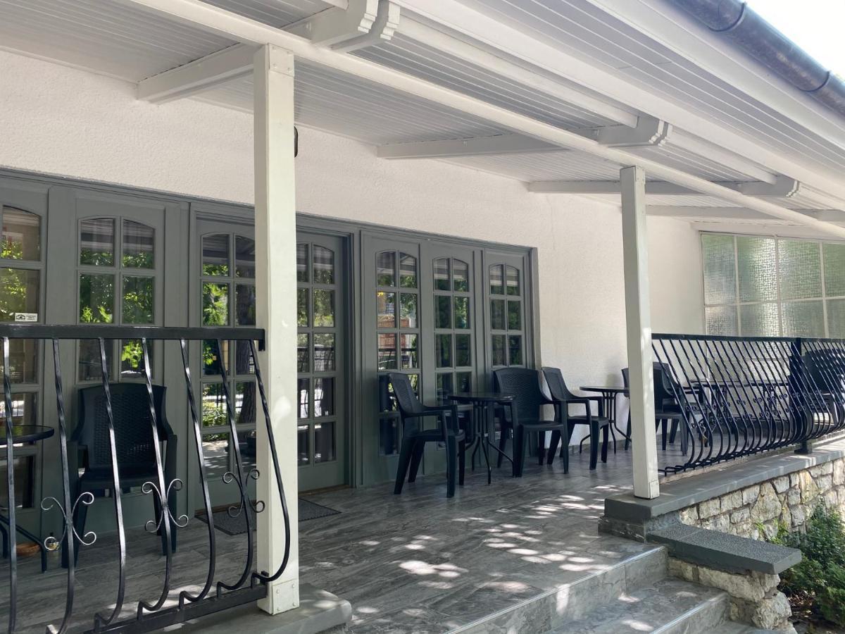 Holiday Apartmanhaz Balatonfured Bagian luar foto